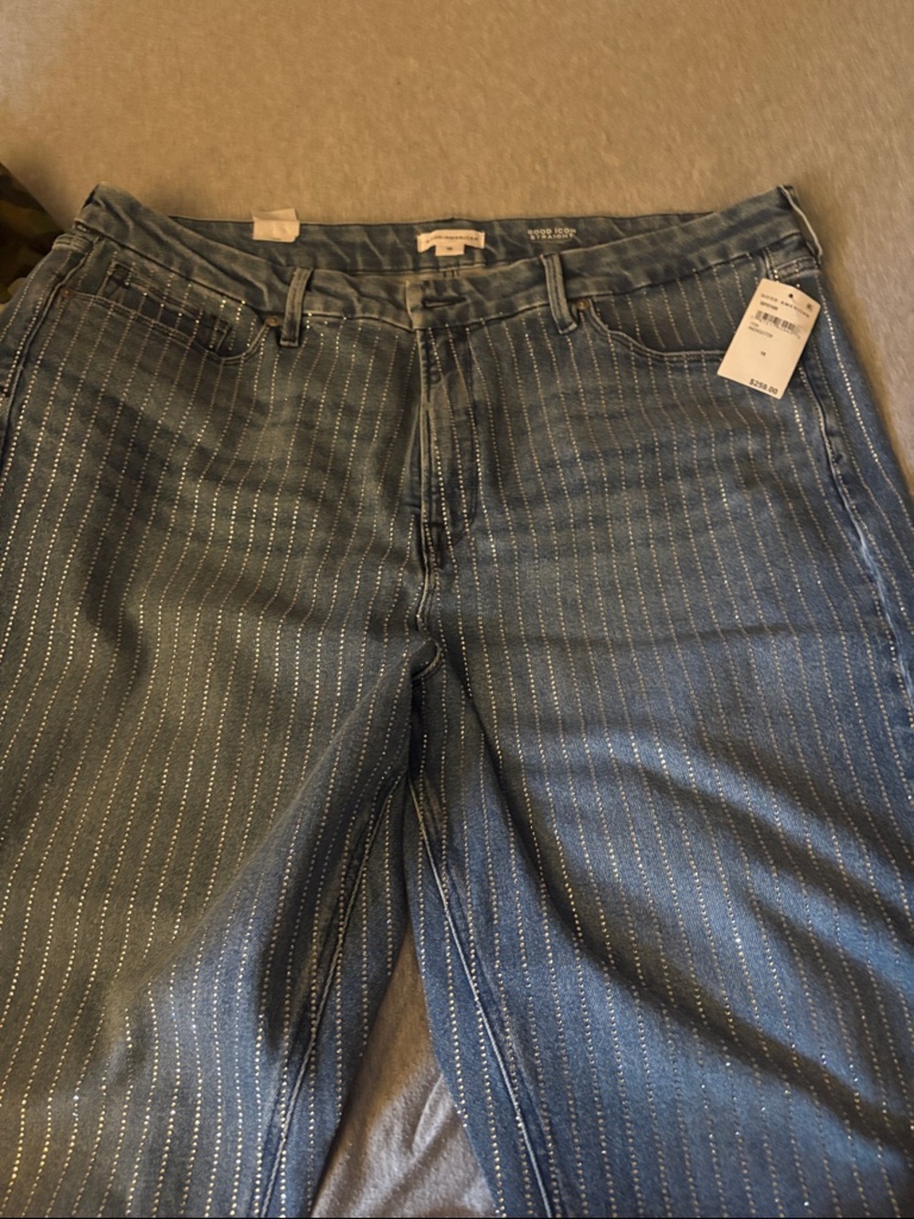 Good American Icon Straight Rhinestone Jeans - Picture 3 of 4